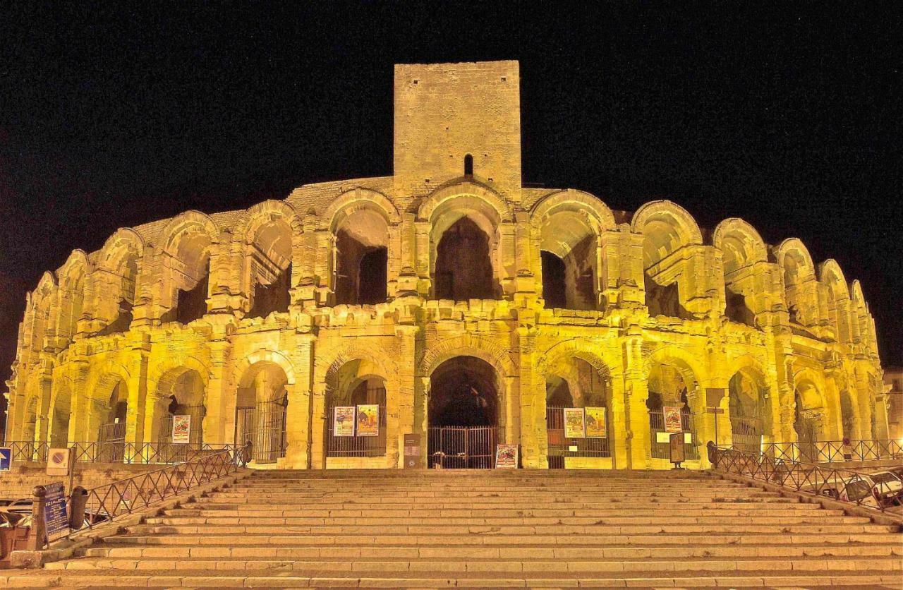 הוילה Robion en Luberon Ferme St Roch מראה חיצוני תמונה